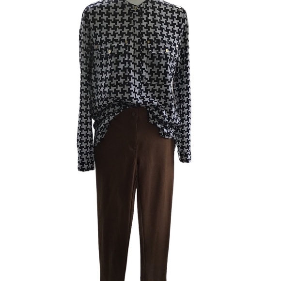 MICHAEL Michael Kors Tops - Michael Kors Size M, Black and White